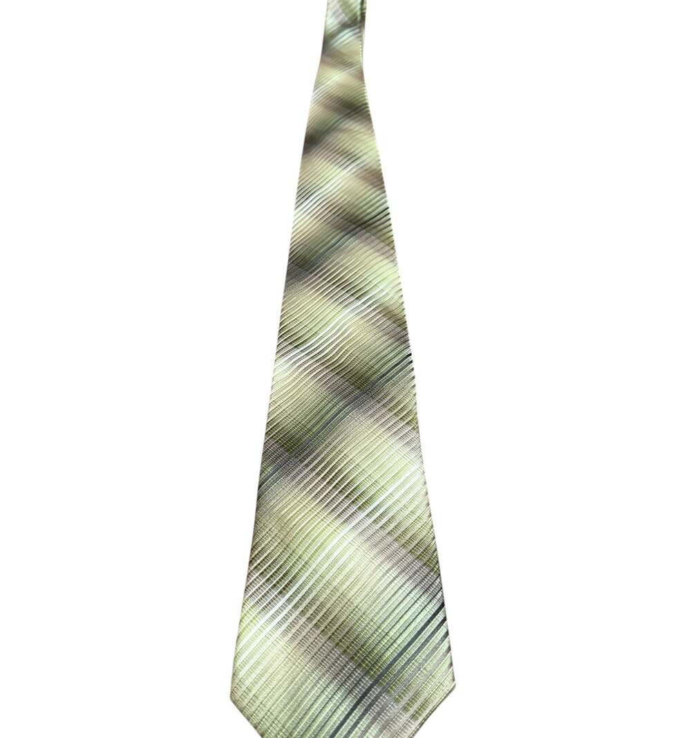 Van Heusen 100% Silk Necktie Green Gold Textured Striped Men’s Tie